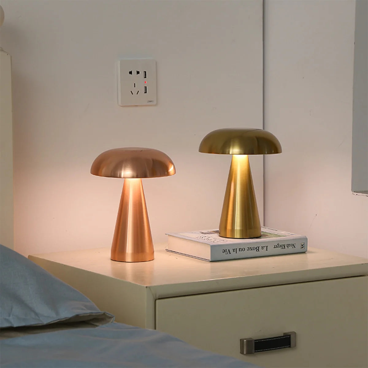 Mushroom Table Lamp with Touch Dimming